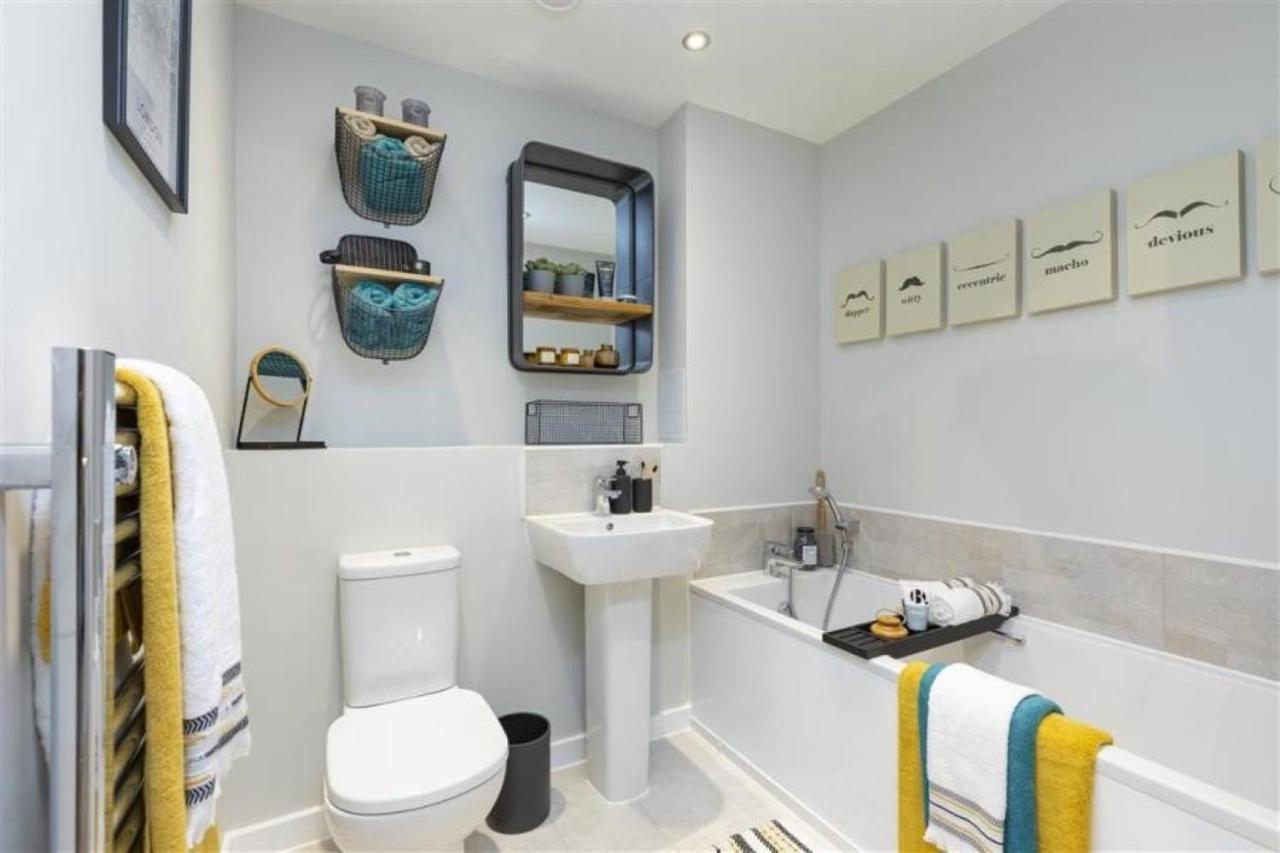 Newly Built Luxury 2 Bed Apartment!!! Londres Extérieur photo